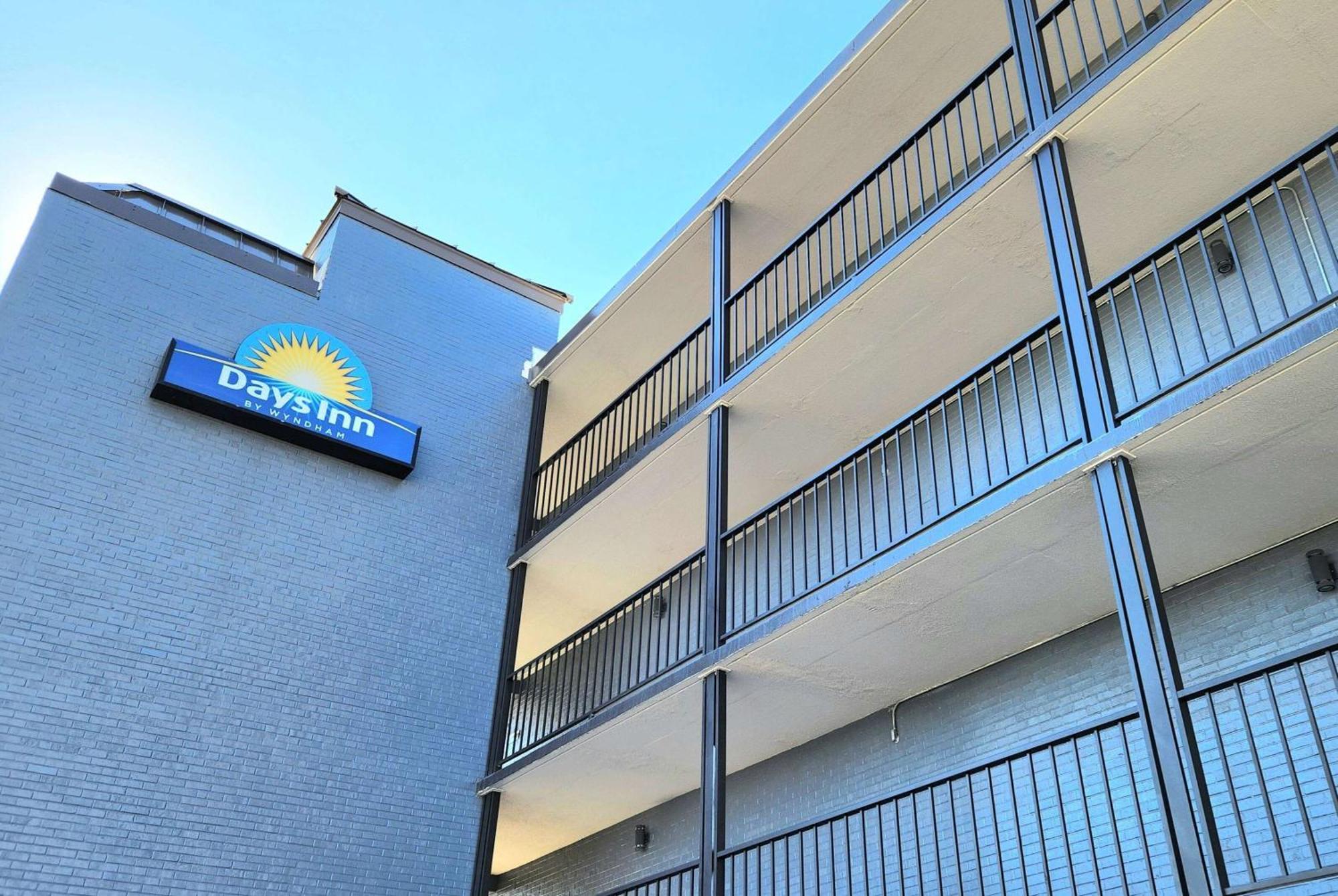 Days Inn By Wyndham Kenner/New Orleans Airport South Екстер'єр фото